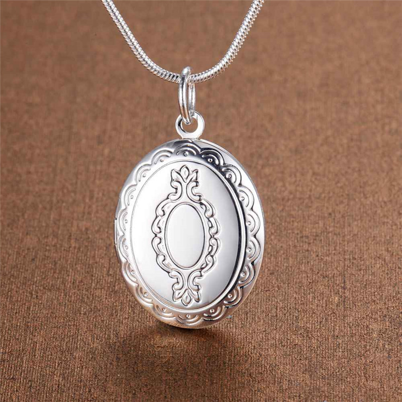Colar com pingente oval redond - 530 Chain avaliação e preço